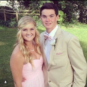 Bubblegum pink dress. Worn once. Long flowy dress. Size 4. Like new condition.